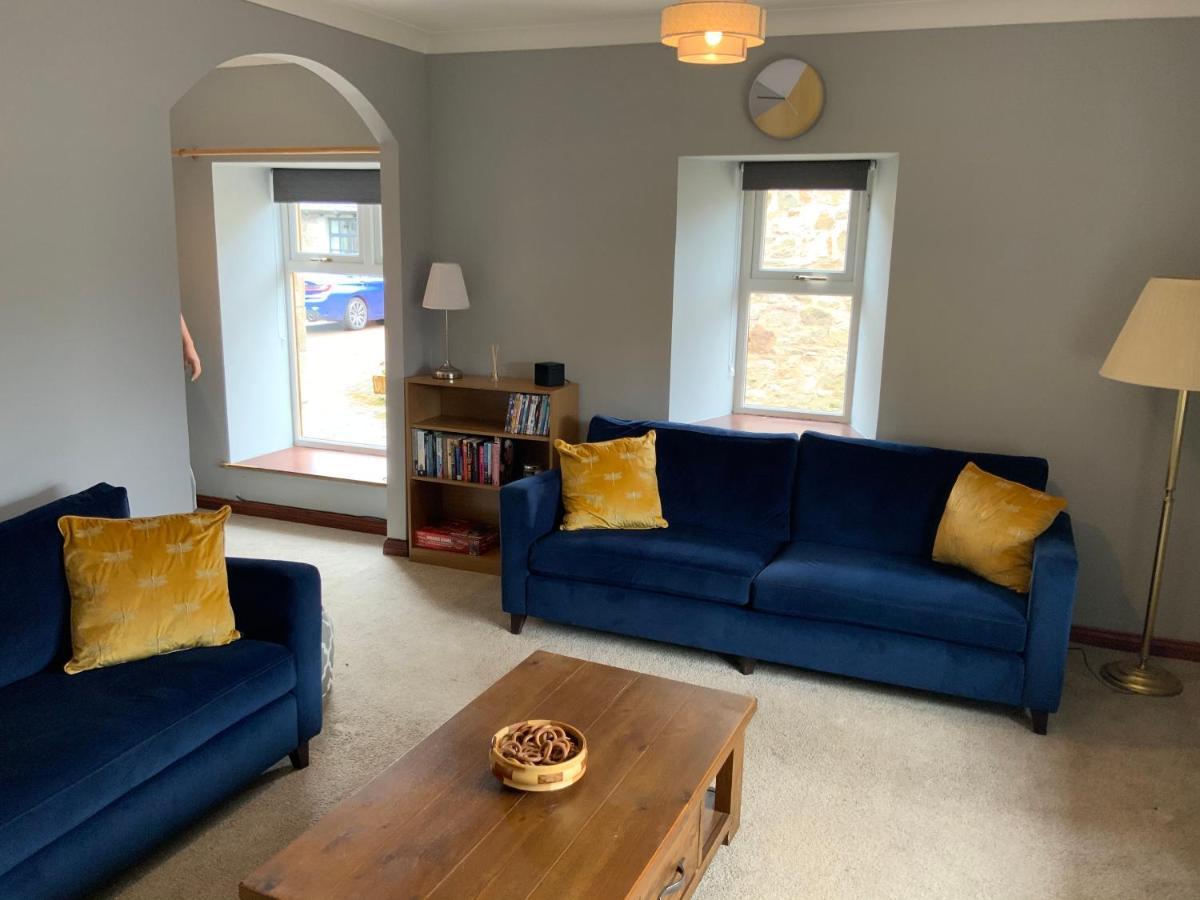 The Granary At Tinto Retreats, Biggar Is A Gorgeous 3 Bedroom Stone Cottage Wiston  Bagian luar foto